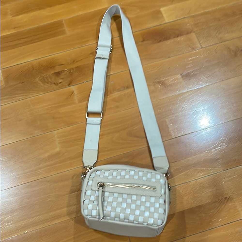 Universal Thread Cream Crossbody Bag with Adjustable Strap
